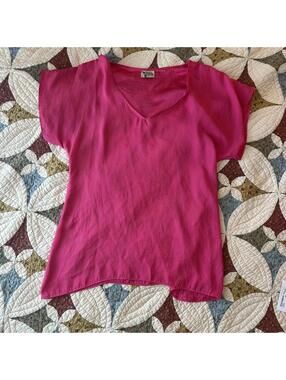 Show Me Your Mumu hot pink lightweight flowy blouse Size L Summer Basic